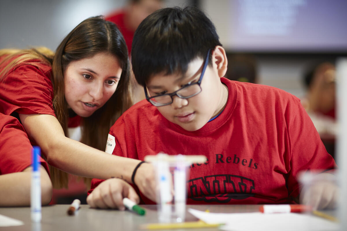 The Issues Why Nevada Must Encourage Students to Get STEM Degrees University of Nevada, Las Vegas